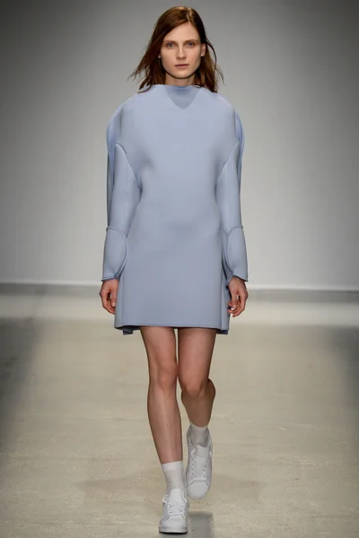 Look 7